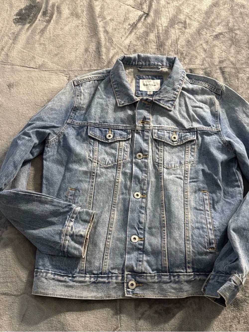 Goodfellow & Co Denim Trucker Jacket Jean Size medium Classic